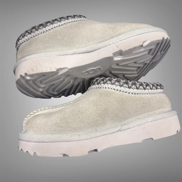 UGG Toddler Gray Tasman Suede Slippers size 7 - Picture 5 of 7